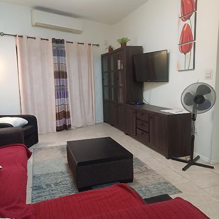 Inessa'S Flat Daire Pietà Dış mekan fotoğraf