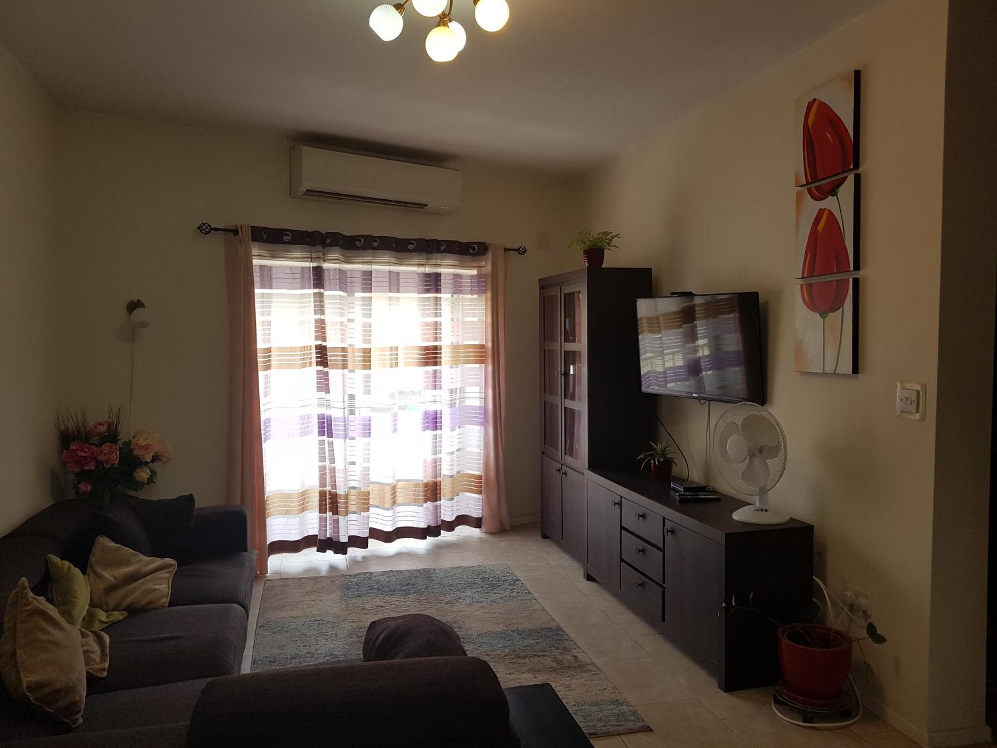 Inessa'S Flat Daire Pietà Dış mekan fotoğraf